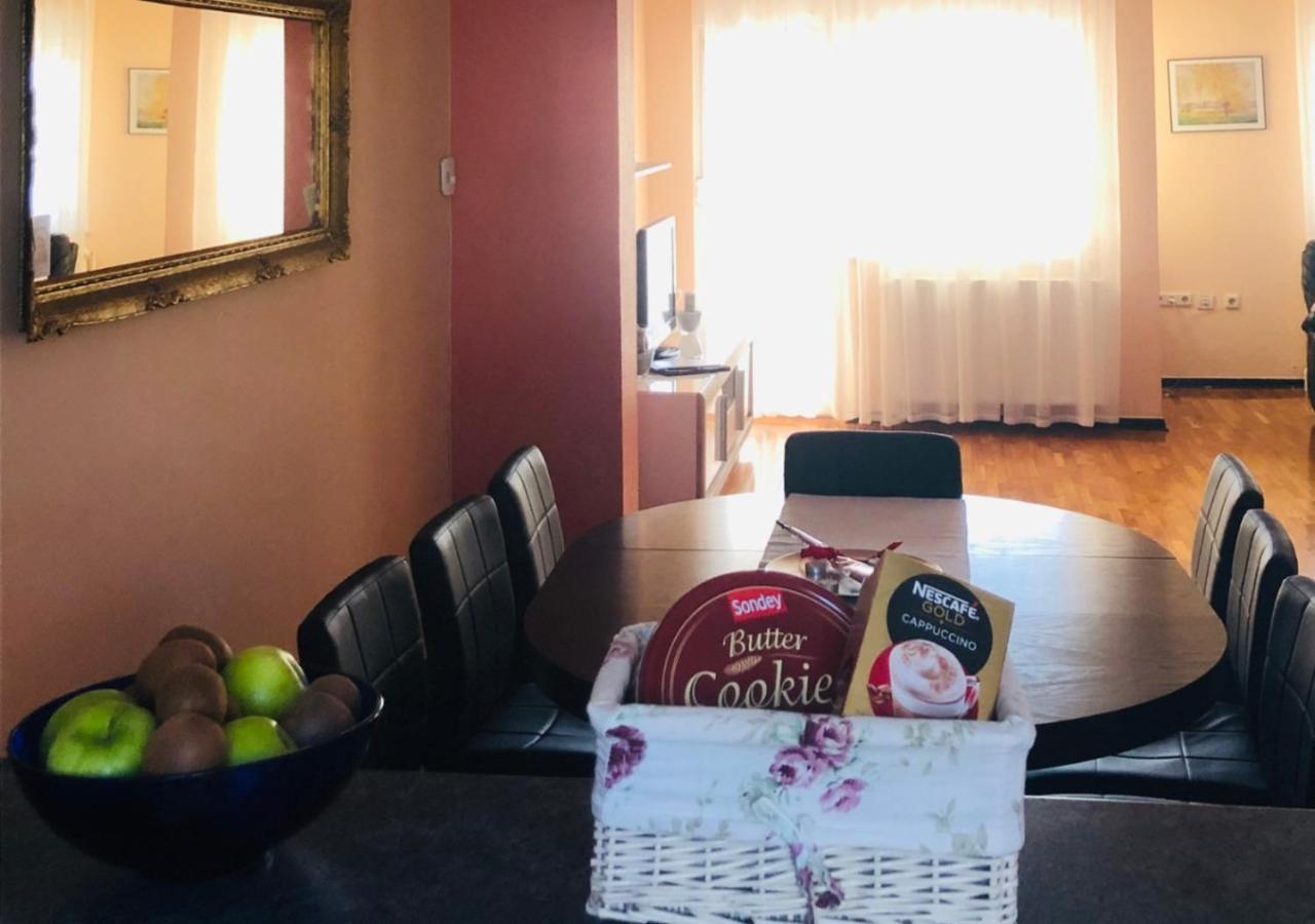Ferienwohnung App Andrra Umag Exterior foto
